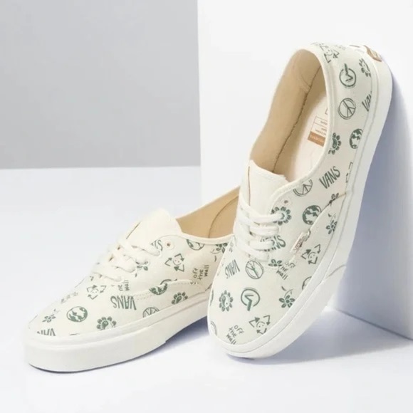 New Vans Authentic Eco Theory In Our Hands
Lace Up NWB Walking Comfortable - Picture 1 of 7